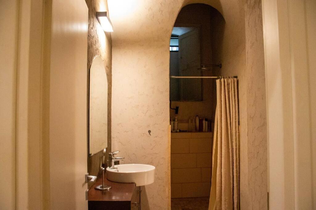 Cozy Heritage Home 예루살렘 외부 사진