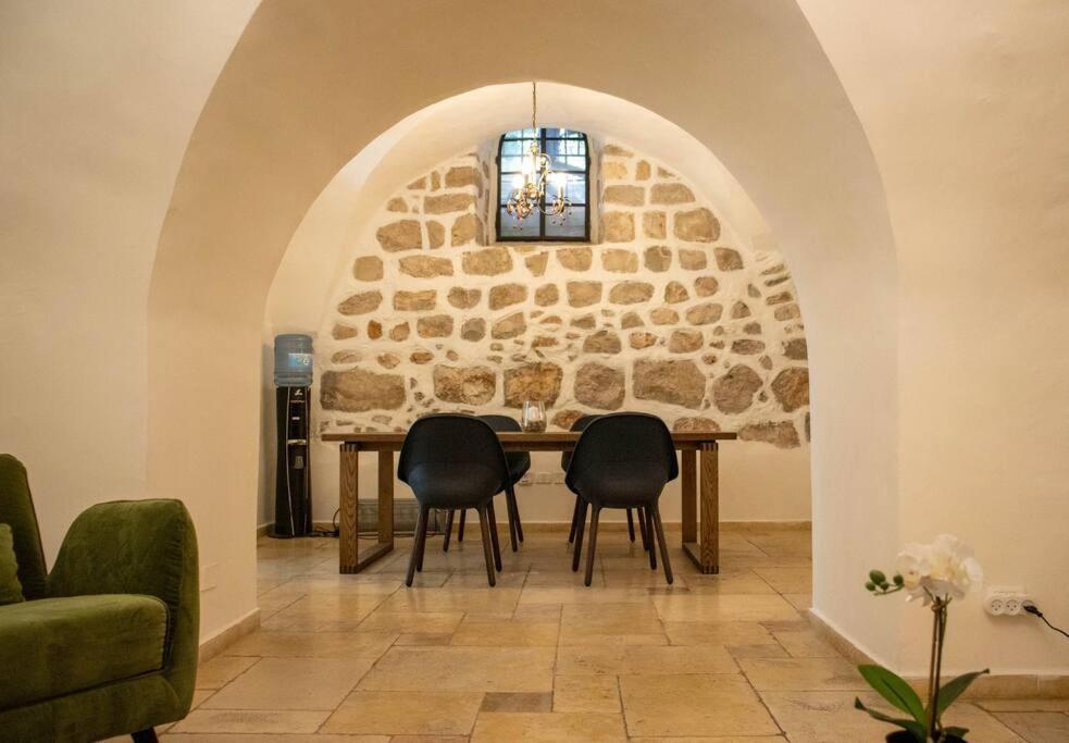 Cozy Heritage Home 예루살렘 외부 사진